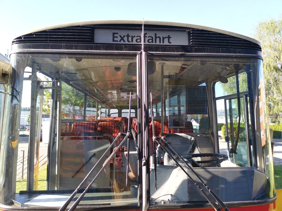 Linienbusse: